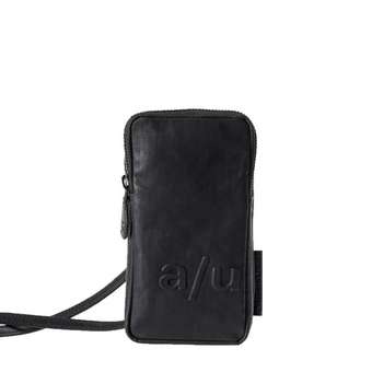 Uji Jet Black