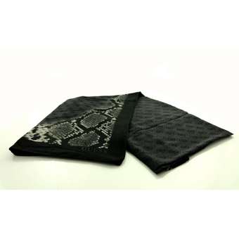 Ajiona Schal Coal