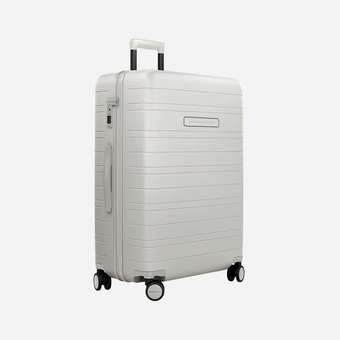 H7 Essential Matte All White